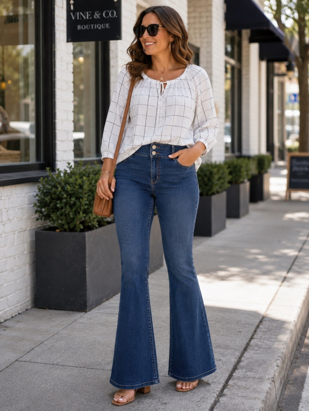 Lane Bryant Tighter Tummy Technology Flare Jeans Womens 16 Average Stretch Denim